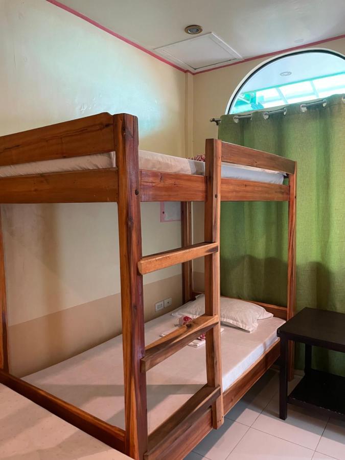 Austrias Guest House เอลนิโด ภายนอก รูปภาพ