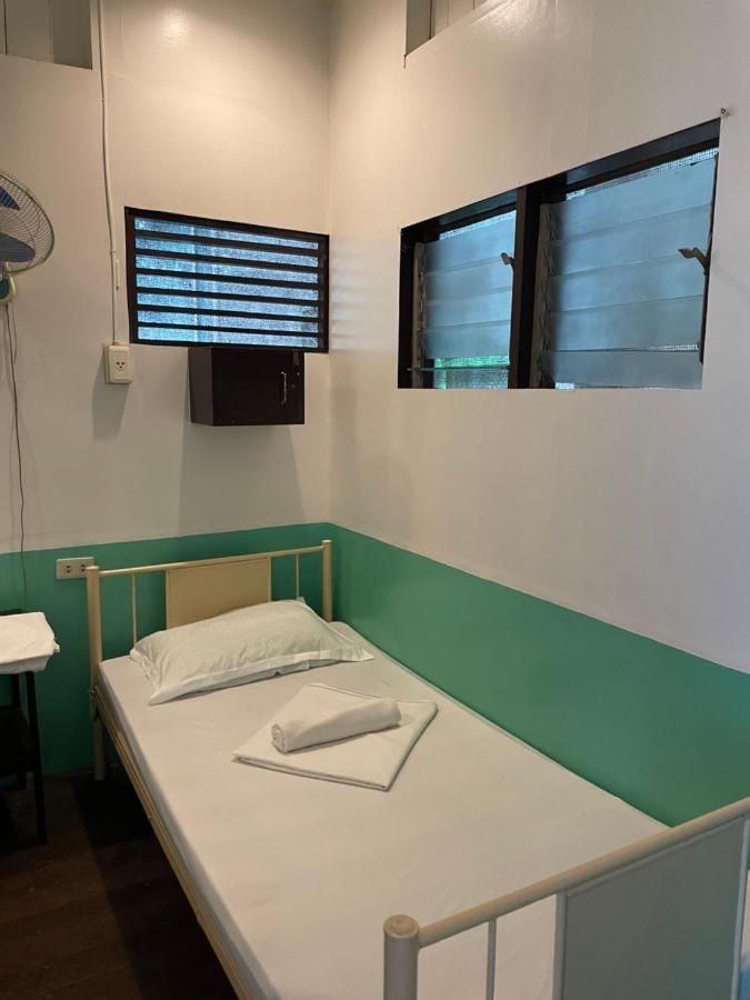 Austrias Guest House เอลนิโด ภายนอก รูปภาพ