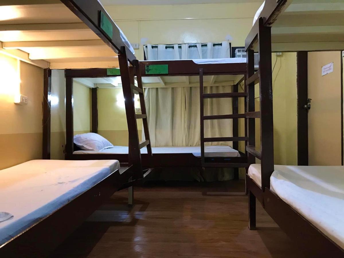 Austrias Guest House เอลนิโด ภายนอก รูปภาพ