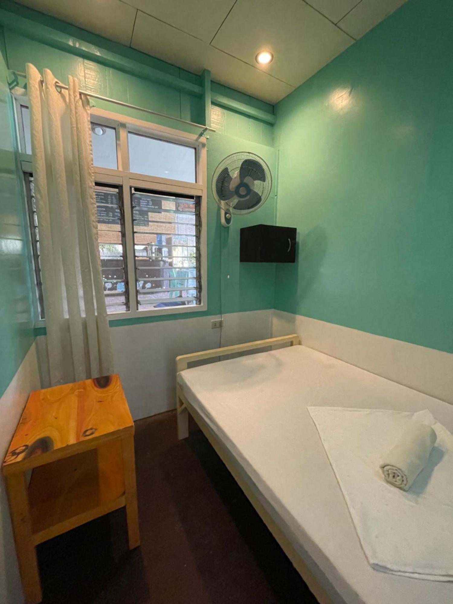 Austrias Guest House เอลนิโด ภายนอก รูปภาพ