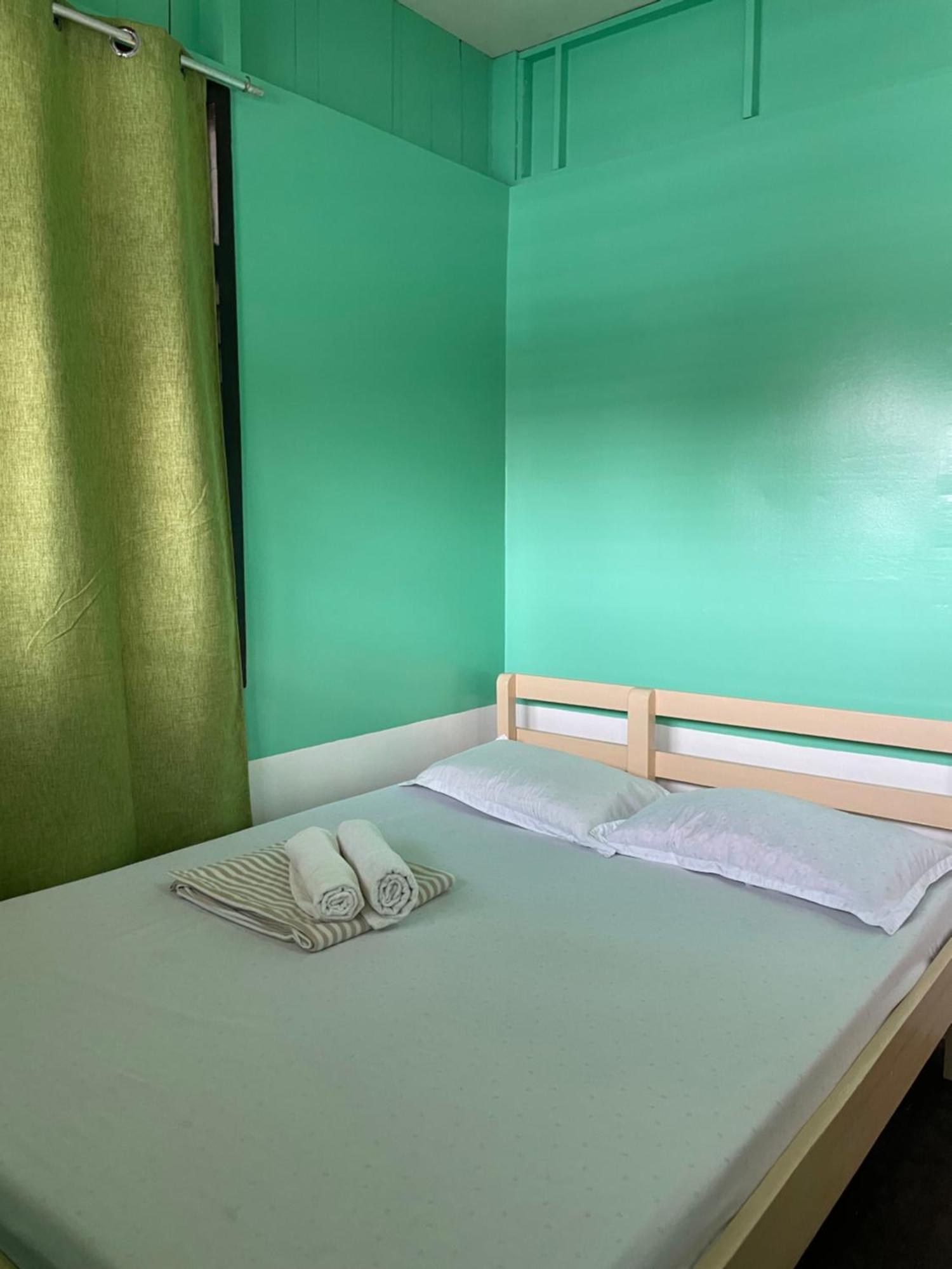 Austrias Guest House เอลนิโด ภายนอก รูปภาพ