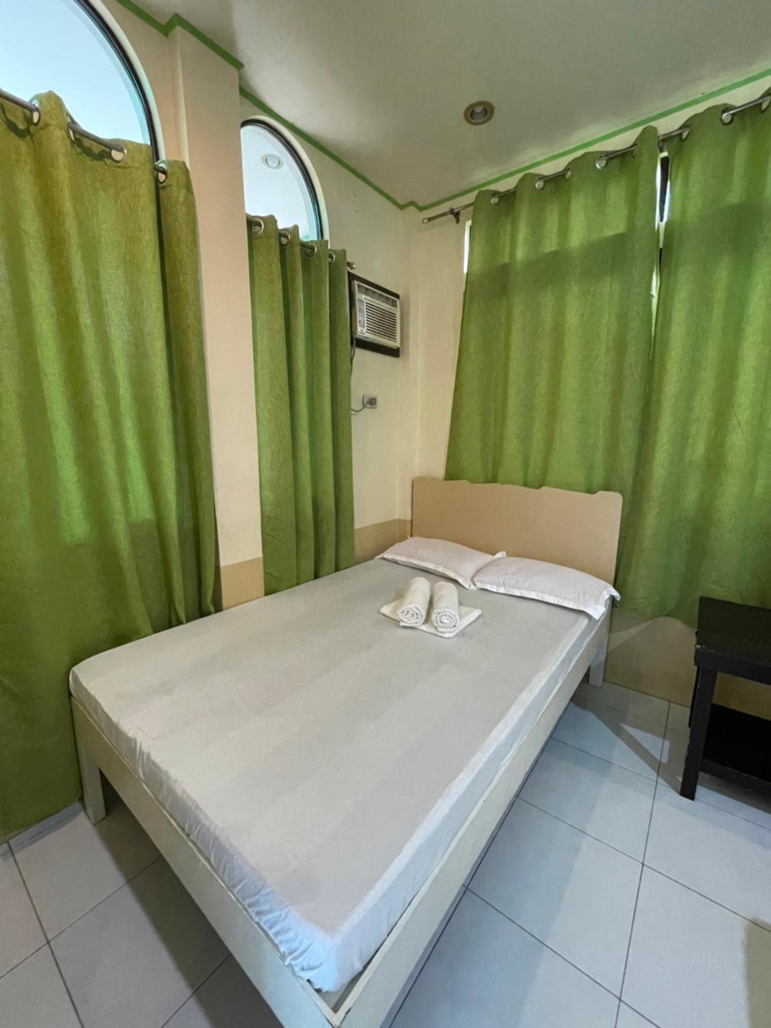 Austrias Guest House เอลนิโด ภายนอก รูปภาพ
